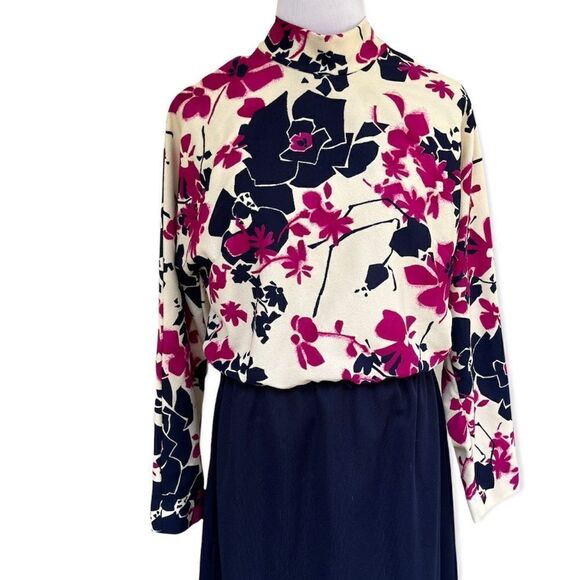 Vintage 60’s/70’s Floral High Neck Maxi Dress with Dolman sleeves L - Picture 4 of 13